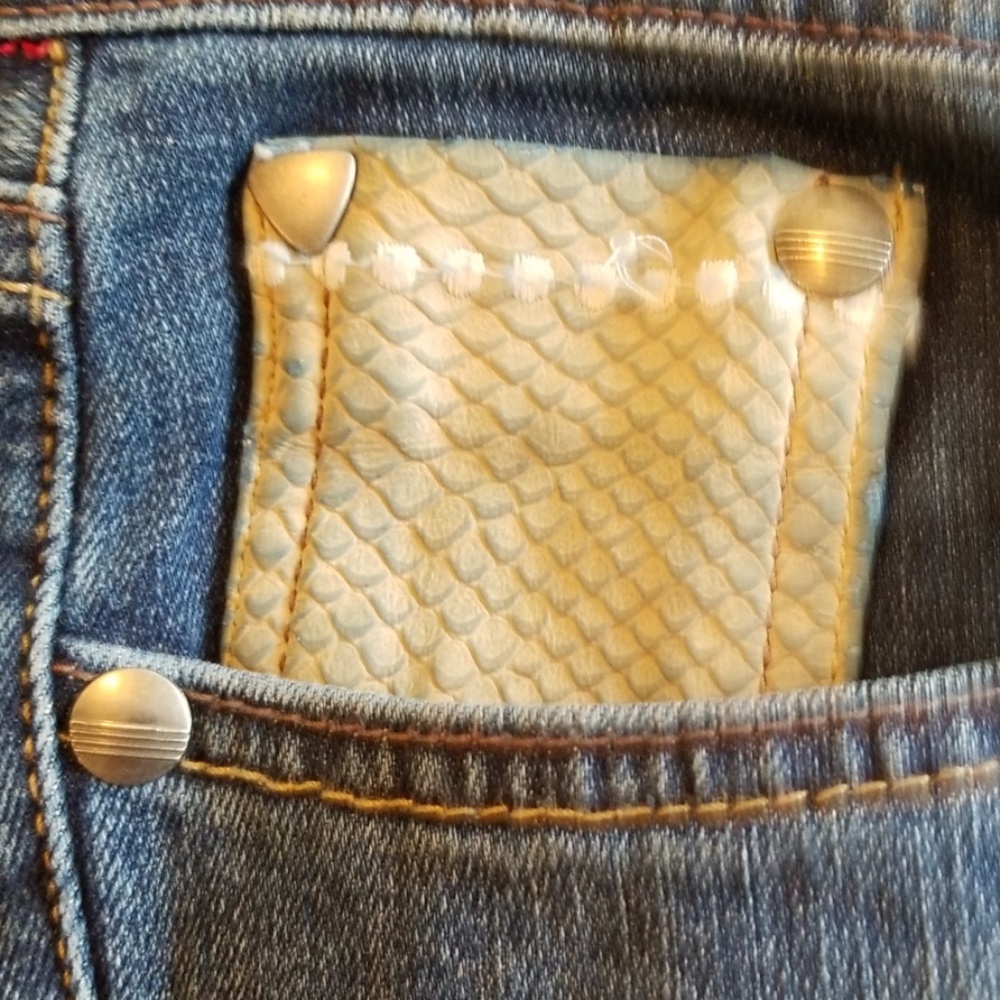 Southern Thread Jeans - Picture 6 of 8